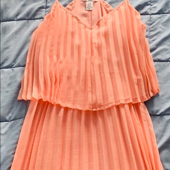 HOST PICK 🥳 Bar III Pink Dress - Picture 5 of 6